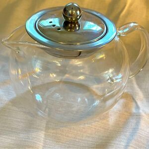 Glass Blooming Teapot with stainless steal lid